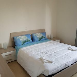 Eagle Rooms